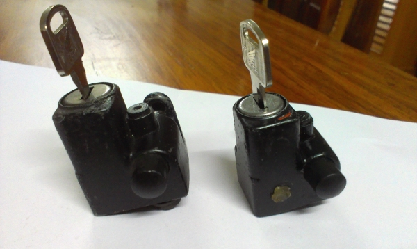 ล๊อกหมวกกันนีอค MTX พร้อมลูกครับ ล๊อกหมวกกันนีอค MTX พร้อมลูกครับ