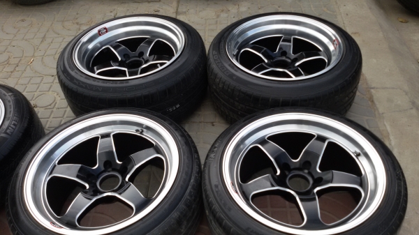 ขายล้อ เวล ขอบ18พร้อมยางชุดละ26500