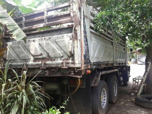 รถอีซูซุ 10 ล้อดั้ม 195 แรงม้า. ปี 39 สนใจติดต่อ 081 - 6079515 รถอีซูซุ 10 ล้อดั้ม 195 แรงม้า. ปี 39 สนใจติดต่อ 081 - 6079515