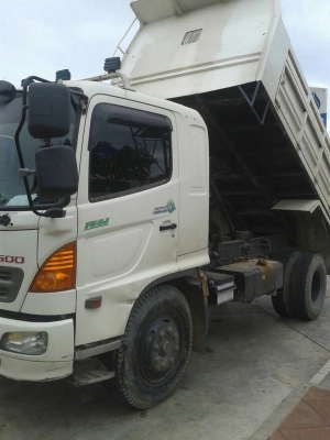 รถฮีโน่ 6 ล้อดั้ม 220 แรงม้า. ปี 52 สนใจติดต่อ 081 - 6079515 รถฮีโน่ 6 ล้อดั้ม 220 แรงม้า. ปี 52 สนใจติดต่อ 081 - 6079515