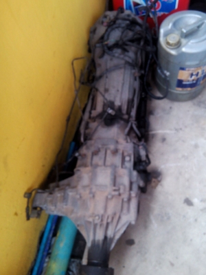 ขายเครื่องนิสสันเทอราโน่ VG30 ปี 93 พร้อมสายไฟเดิม และเกียร์ออโต้ขับสี่