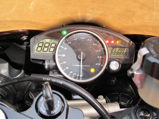 ขาย Yamaha R1 ปี 04 ทะเบียนแท้ ขาย Yamaha R1 ปี 04 ทะเบียนแท้