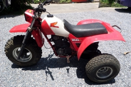 ขาย มอเตอร์ไซร์ วิบาก 3 ล้อ  HONDA ATC 200X สภาพสวย ราคา 45,000