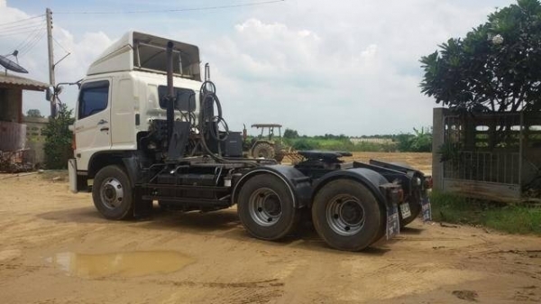 ขายด่วน รถสิบล้อ หัวลาก HINO FM2 ปี49 ค่ะ ขายด่วน รถสิบล้อ หัวลาก HINO FM2 ปี49 ค่ะ