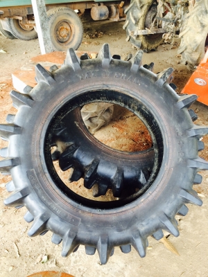 ขายยางรถไถ