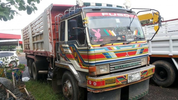 **ขายแล้วครับขอบคุณ Truck2hand ขาย10ล้อ2เพลาดั้ม "หลงยูโรวัน" MITSU MMTFN528CV 6D16-220HP Bointer เครื่องเดิมเกียร์เดิม10สปีด เครื่อง6D16 โบอินเตอร์ เครื่องแน่นดี แรง ดี เกียร์ดีไม่หลุด ช่วงล่างเดิม เบรคใหญ่เพลาบุ๋ม คัสซีสวยเดิมไม่ปะไม่ดาม กระบะ