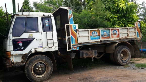 ขายดัมพ์ ฟูโซ่165บาง900 สภาพพร้อมใช้งาน แอร์เย็น เอกสารเล่มทะเบียนพร้อมโอน ขายดัมพ์ ฟูโซ่165บาง900 สภาพพร้อมใช้งาน แอร์เย็น เอกสารเล่มทะเบียนพร้อมโอน