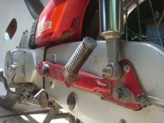 ขายแล้วHONDA ดรีมคุรุสภาสีแดงสตาร์ทมือ สวยเดิมมากเครื่องดีไม่มีควันเอกสารครบ ขายแล้วHONDA ดรีมคุรุสภาสีแดงสตาร์ทมือ สวยเดิมมากเครื่องดีไม่มีควันเอกสารครบ