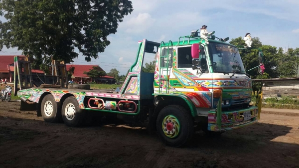 ขาย10 ล้อ2 เพลา รากรถเกี่ยวราคา690000