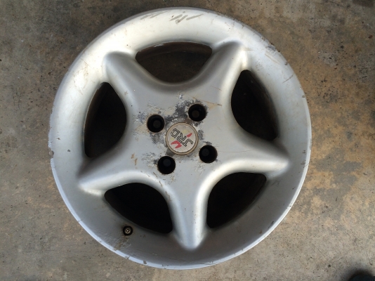 ขาย ล้อแม็กซ์ ขอบ15x7 4รู100 โทร0817113399 line id: bigbangsup อยู่กรุงเทพ อ่อนนุช ศรีนครินทร์ ใกล้ซีคอน