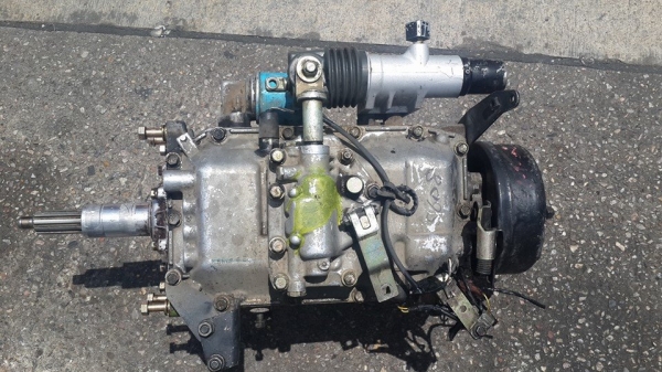 เกียร์นิสสัน FE6 สภาพนอก