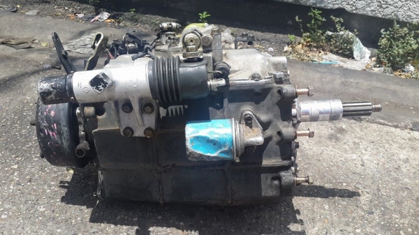 เกียร์นิสสัน FE6 สภาพนอก