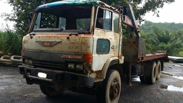 ขาย KOMATSU PC120-3สภาพสวยพร้อมใช้ ราคาต่อรองได้ ติดต่อได้ที่คุณ อ๊อฟ พิจิตร 086-737-9991