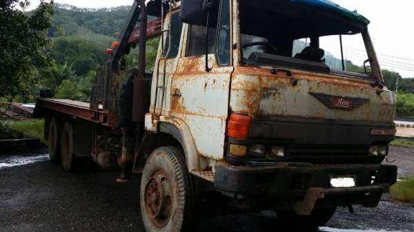 ขาย KOMATSU PC120-3สภาพสวยพร้อมใช้ ราคาต่อรองได้ ติดต่อได้ที่คุณ อ๊อฟ พิจิตร 086-737-9991 ขาย KOMATSU PC120-3สภาพสวยพร้อมใช้ ราคาต่อรองได้ ติดต่อได้ที่คุณ อ๊อฟ พิจิตร 086-737-9991