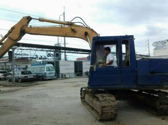 ขายKOMATSU PC 12HT สภาพสวยพร้อมใช้ ติดต่อได้ที่คุณ อ๊อฟ พิจิตร 086-737-9991 ขายKOMATSU PC 12HT สภาพสวยพร้อมใช้ ติดต่อได้ที่คุณ อ๊อฟ พิจิตร 086-737-9991