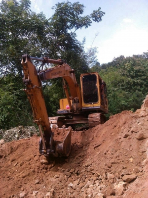 ขายKOMATSU PC 12HT สภาพสวยพร้อมใช้ ติดต่อได้ที่คุณ อ๊อฟ พิจิตร 086-737-9991 ขายKOMATSU PC 12HT สภาพสวยพร้อมใช้ ติดต่อได้ที่คุณ อ๊อฟ พิจิตร 086-737-9991