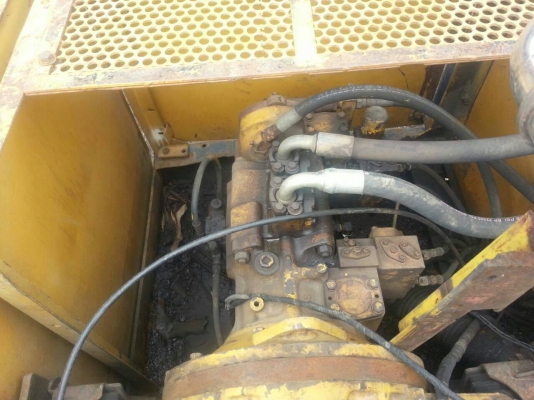 ขายKOMATSU PC 12HT สภาพสวยพร้อมใช้ ติดต่อได้ที่คุณ อ๊อฟ พิจิตร 086-737-9991 ขายKOMATSU PC 12HT สภาพสวยพร้อมใช้ ติดต่อได้ที่คุณ อ๊อฟ พิจิตร 086-737-9991