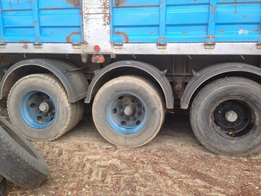 ขายหางลาก 3เพลา สภาพสวยพร้อมใช้ ราคาต่อรองได้ ติดต่อได้ที่คุณ อ๊อฟ พิจิตร 086-737-9991 ขายหางลาก 3เพลา สภาพสวยพร้อมใช้ ราคาต่อรองได้ ติดต่อได้ที่คุณ อ๊อฟ พิจิตร 086-737-9991