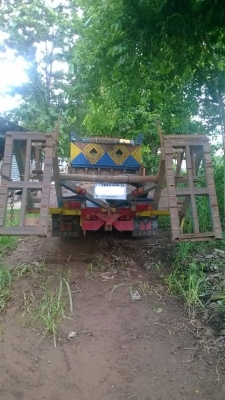 ขายเทเลอร์หัวยาว 1เพลา สภาพพร้อมใช้ ติดต่อได้ที่คุณ อ๊อฟ พิจิตร 086-737-9991