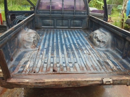 TOYOTA MIGHTY X 2.5 หัวเดียวปี 38 เครื่องเดิม คานหน้าเดิม สีเกิมต้องเก็บครับ ตามสภาพ