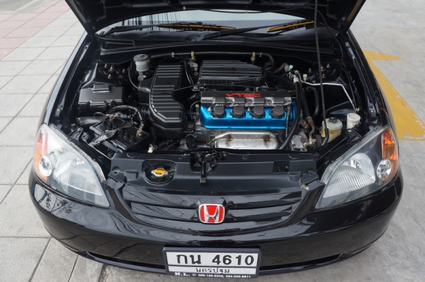 HONDA CIVIC DIMENTION ปี 2001 AUTO รถสวย เครื่อง VTEC กระจกไฟฟ้า,ปรับข้างไฟฟ้า ล้อ MAX แต่ง แอร์เย็นๆ เครื่องแน่นๆวิ่งดี ช่วงล่างดี ภายในสภาพสวย สีสวย รถพร้อมใช้งาน จัดไฟแนนได้