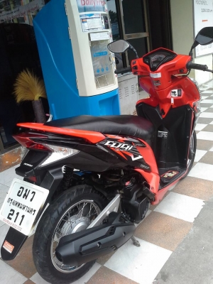 Honda Click 125 i รุ่นใหม่ล่าสุด สีดำแดง ลาย Street รถสวยวิ๊ง Honda Click 125 i รุ่นใหม่ล่าสุด สีดำแดง ลาย Street รถสวยวิ๊ง