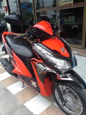 Honda Click 125 i รุ่นใหม่ล่าสุด สีดำแดง ลาย Street รถสวยวิ๊ง