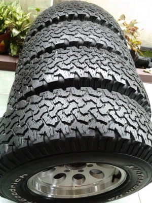 ล้อหยดนํ้าลาย Micky + BF All 265/75/16 สวยๆ 1ชุด