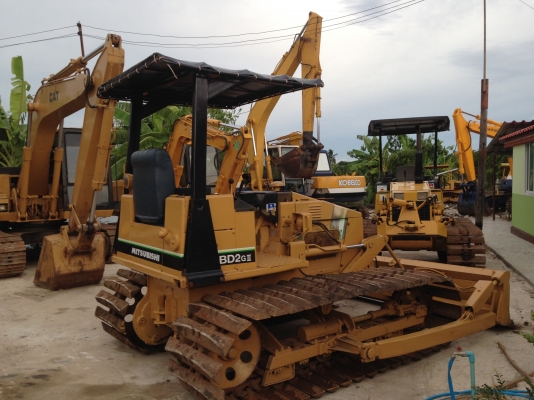 ขายด่วนรถแทรคเตอร์ตีนตะขาบ MITSUBISHI BD2G  นำเข้าจากญี่ปุ่น ยังไม่เคยใช้งานในไทย  ตรวจเชคสภาพให้พร้อมใช้งาน