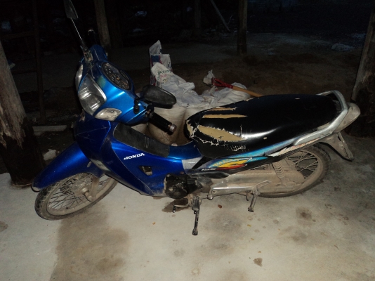 ขายตามสภาพ honda wave  125 +เอกสารโอน+โทร.081-005-8785