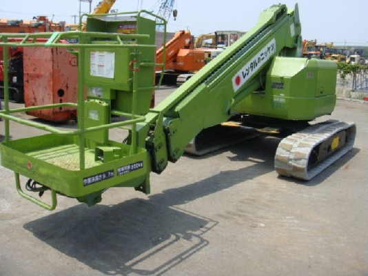 HX99B # 1AXP000606 :รถกระเช้า 9.7m. รถญี่ปุ่น T.0813062283