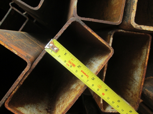 เสาเหล็ก เหล็กเส้น เหล็กกลม สร้างโรงงานบ้าน สิ่งปลูกสร้าง