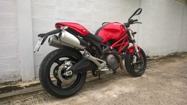 รถบ้าน DUCATI 795 วิ่งน้อย ใหม่กริ๊บ สวยเด่นจริง ขายถูก ต่อรองได้ รถบ้าน DUCATI 795 วิ่งน้อย ใหม่กริ๊บ สวยเด่นจริง ขายถูก ต่อรองได้