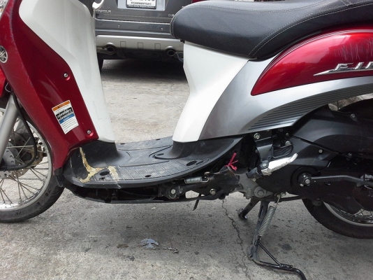 Fino ปี 57 หัวฉีด ตัวใหม่ล่าสุด เครื่องแน่นกริ๊บ ชุดสีมีแตก ต้องเปลี่ยน เปลี่ยนชุดสีแล้วเหมือนรถป้ายแดงแน่นอน หลุดจำนำ โอนไม้ได้ ต่อภาษี พรบ.ขับได้ปกติ มีเอกสารจำนำ สำเนาหน้าเล่ม บัตรเจ้าของให้ ราคา 14,