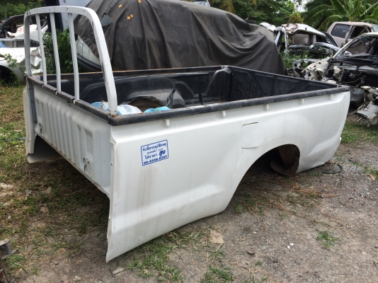 ขายเฉพาะกระบะ ของวีโก้ ตอนเดียว สีขาว ปี2014