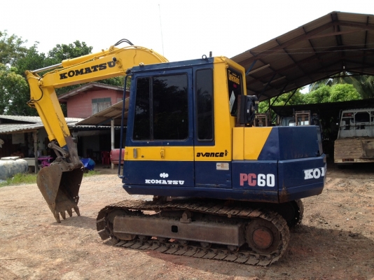 ขายรถแบคโค KOMATSU 60-5 แอร์เย็น ราคาต่อรองได้ เจ้าของขายเอง