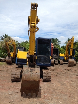 ขายรถแบคโค KOMATSU 60-5 แอร์เย็น ราคาต่อรองได้ เจ้าของขายเอง