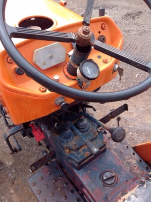 แทรกเตอร์คูโบต้า L1500 สภาพดีพร้อมไช้งาน มีผานพรวน 1 พวงแถมให้