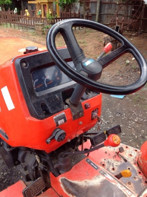 แทกเตอร์คูโบต้าL3408 สภาพดีเดิมๆทั้งคันพร้อมใช้งานขายพร้อมผานพรวน 1 พวง แทกเตอร์คูโบต้าL3408 สภาพดีเดิมๆทั้งคันพร้อมใช้งานขายพร้อมผานพรวน 1 พวง