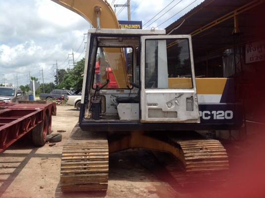 ขายรถแบคโคร. Pc 120-3 ขายรถแบคโคร. Pc 120-3