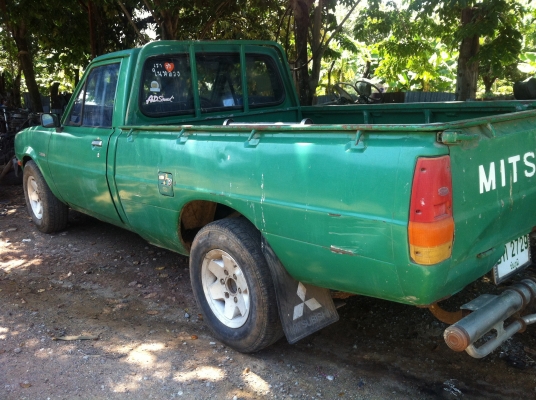 ขายกระบะ4ขอ mitsubishi ราคา 30000 บาท