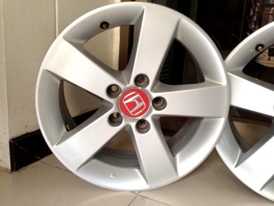 -----ขายแล้ว-----แม็กซ์ CIVIC FD 16 นิ้ว 5ก้าน -----ขายแล้ว-----แม็กซ์ CIVIC FD 16 นิ้ว 5ก้าน