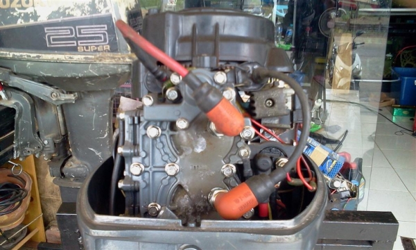 เครื่องยามาฮ่า 15แรงม้า หางสั้น17นิ้ว สตาร์ทไฟฟ้า ราคา 41500 บาท