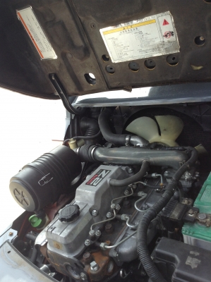 +++ ขายโฟล์คลิฟท์  TOYOTA  8FD25  ขนาด 2.5 ตัน  (รถนอก สภาพ 90\%)  เครื่องยนต์ดีเซล  เกียร์ธรรมดา  เสา 4 เมตร ฮิ้งค์โฟล์ค  ยางตัน  (ใช้งานประมาณ 5,000  ชม.)  ครับ  *** สนใจรายละเอียด  ราคา  คุยได้ครับ โทร. 081-659-7598 ครับ ***