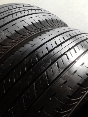 215/70R15 BRIDGESTONE DURAVIS R611 มีชุด 4 เส้น  ปี2012  TEL.081-427-3941