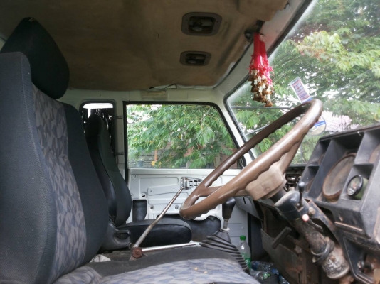 รถบรรทุก ISUZU 10 ล้อใหญ่ 1 เพลา ราคา 380,000 บ.