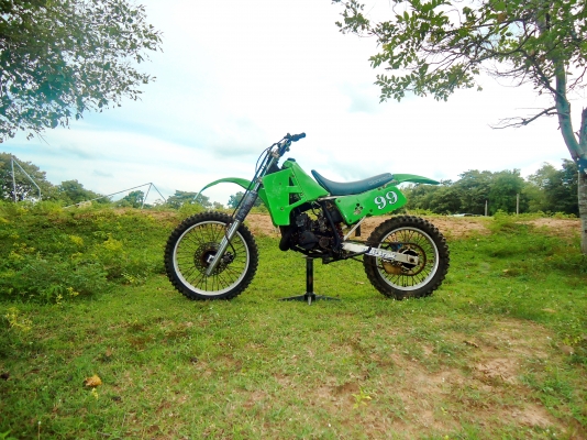 ขายด่วนรถ  วิบากสูตรนอกแรงๆ (รถสนาม ครับ)  คาวาซากิ KX 125 cc