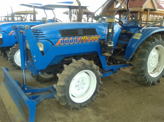 ขายด่วน ! รถไถแชมป์ MX5900สภาพดีเยี่ยม ราคาเป็นกันเอง ต่อลองได้ครับ
