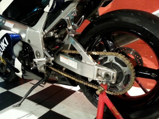 T&T BIKE RAMA2 ราคาโคตรถูกสุดๆ 99500 ฿SUZUKI GSXR1000K2 ปี2002 สวยกริปคับเอกสาร อินวอย เครื่องเฟรมครบ T&T BIKE RAMA2 ราคาโคตรถูกสุดๆ 99500 ฿SUZUKI GSXR1000K2 ปี2002 สวยกริปคับเอกสาร อินวอย เครื่องเฟรมครบ