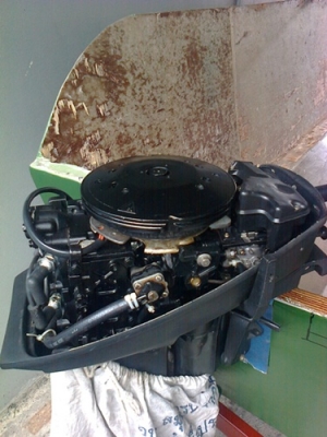 ขายเครื่องEVINRUDE15....